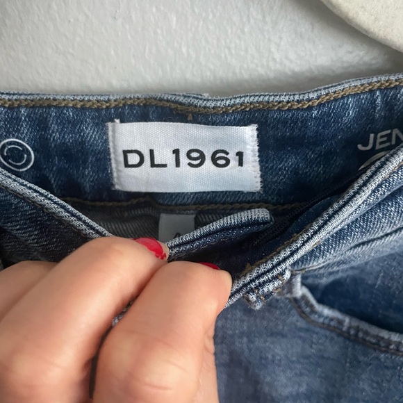 DL1961 Toddler Girls Denim Mini Skirt Size 4 - Picture 5 of 10